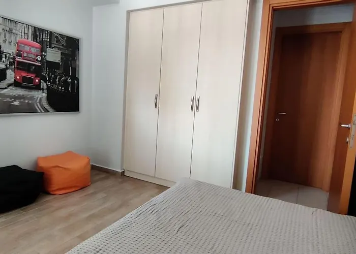 Prometheus House * Peraía